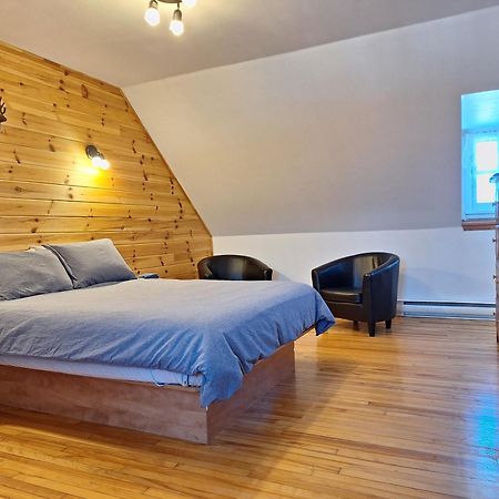 Auberge Le P'tit Bonheur Saint-Laurent-de-l'ile d'Orleans Extérieur photo